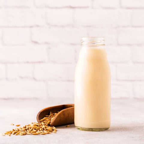 Fresh Oats Milk Sweetened With Dates - Vegan and Gluten Free - 300ml