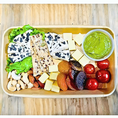 Cheese Platter - Fresh - Vegan - Made with Organic Ingredients - Box